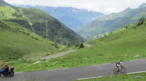 Pyrenees 1 077